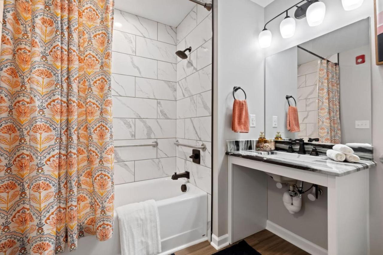New Luxe Apt 3Br Downtown Fay Unit B Fayetteville Ngoại thất bức ảnh